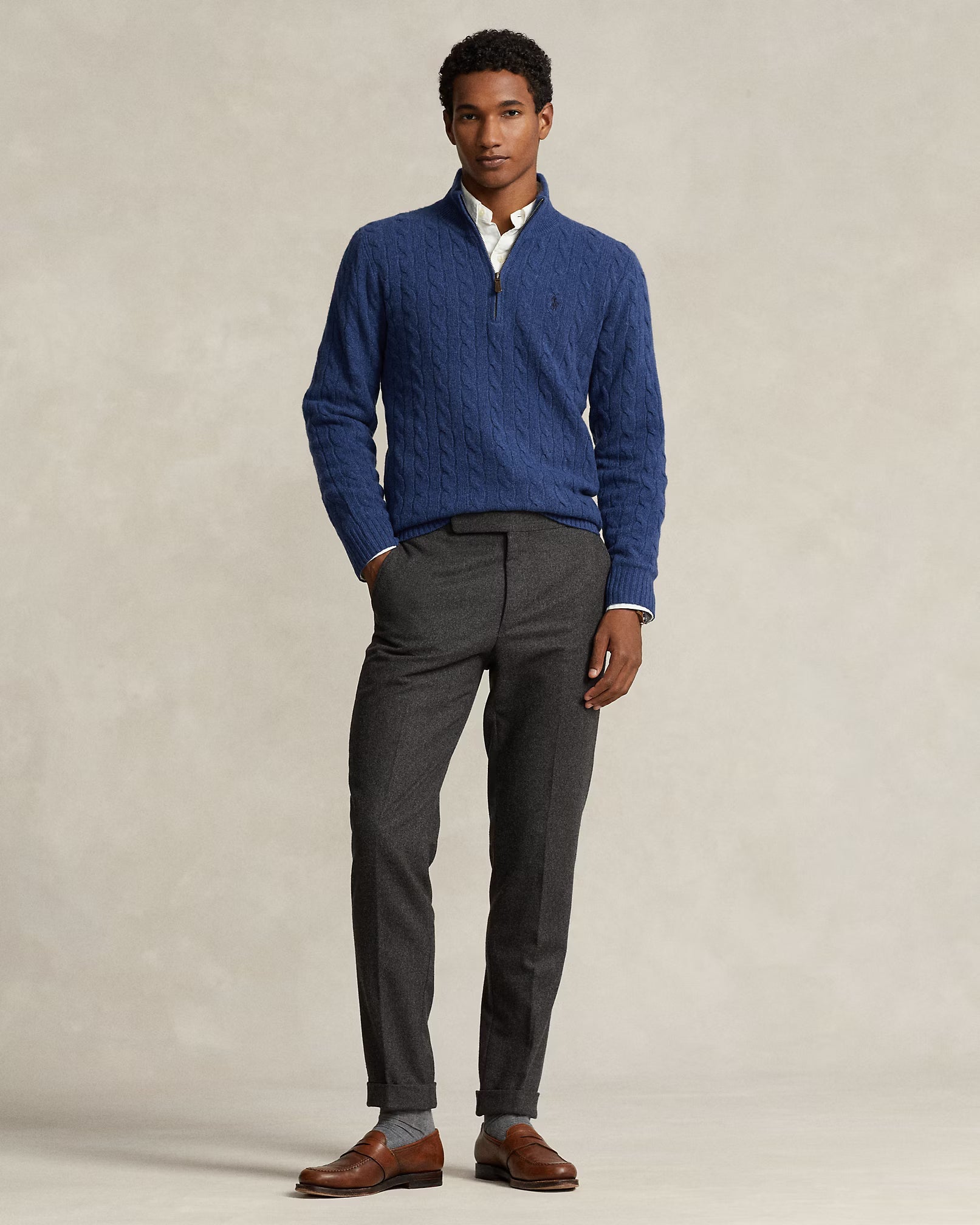 Jersey de lana y cachemira con tejido de punto trenzado