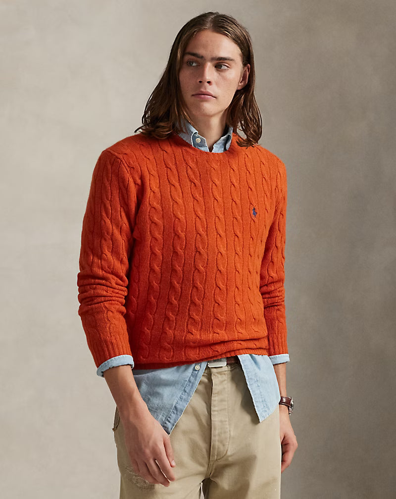 Jersey de lana y cachemira tejido con cable