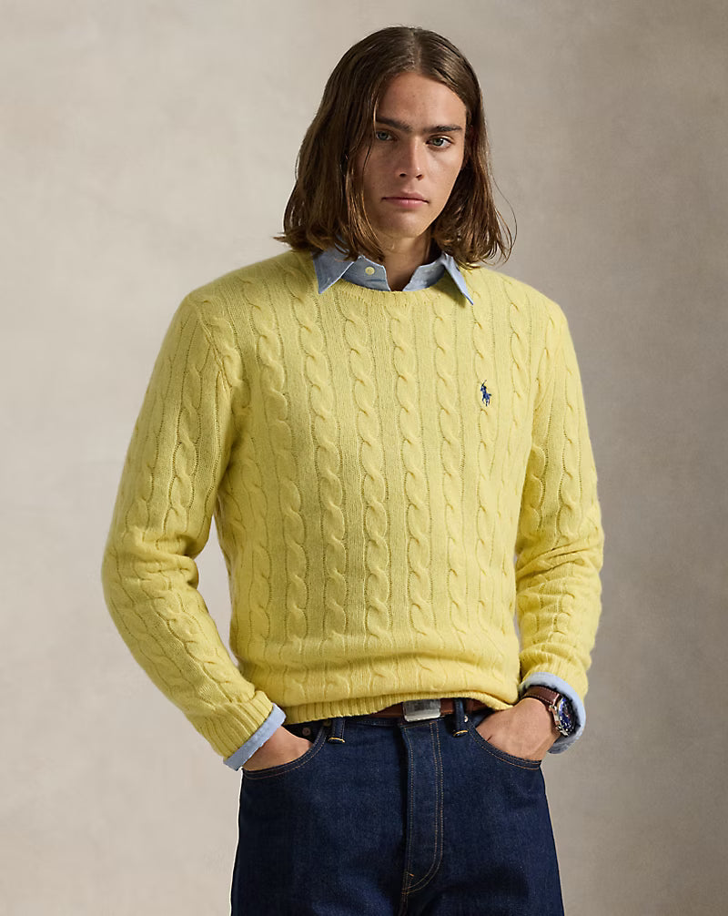 Jersey de lana y cachemira tejido con cable